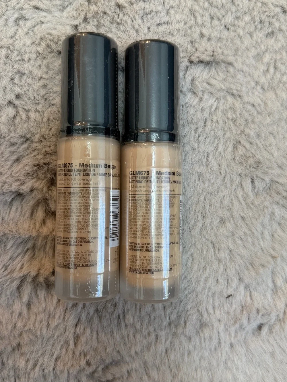 2 L.A. Girl PRO. Matte High Definition Long Wear Matte Foundation Medium Beige
